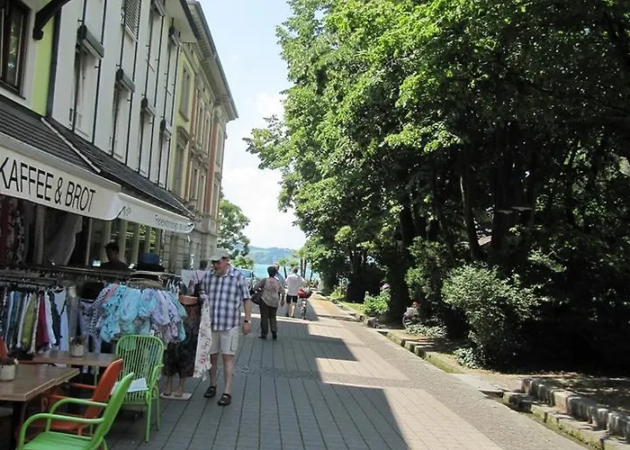 K-hotel Vendégház Überlingen